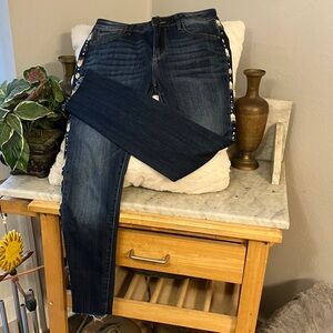 DRIFTWOOD Dark Blue Skinny Jeans with Side Embellishments Embroidered Sz 29  L28